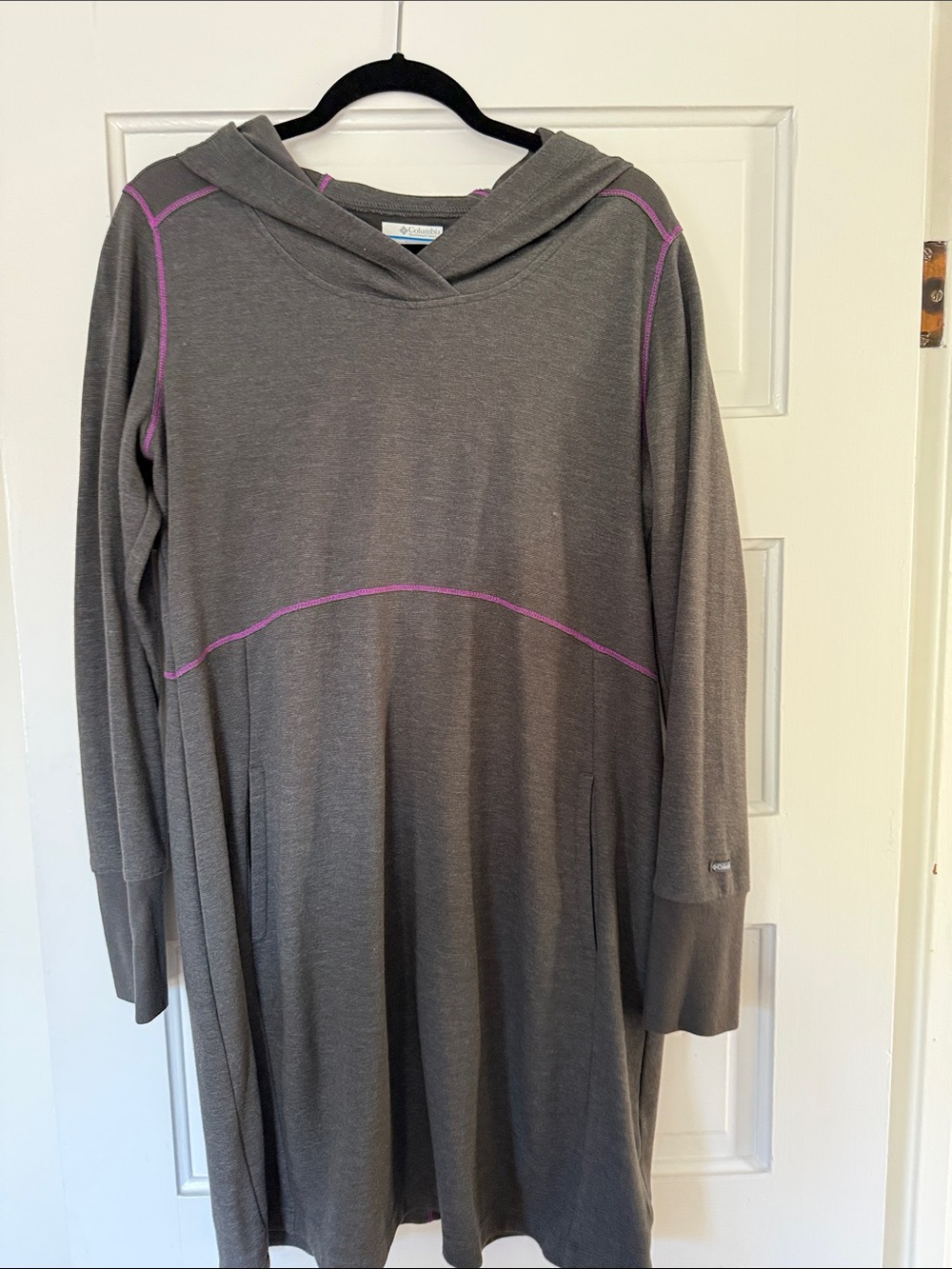 Columbia Women's Gray Hooded Long-Sleeve Dress with Pink Contrast Stitching XL